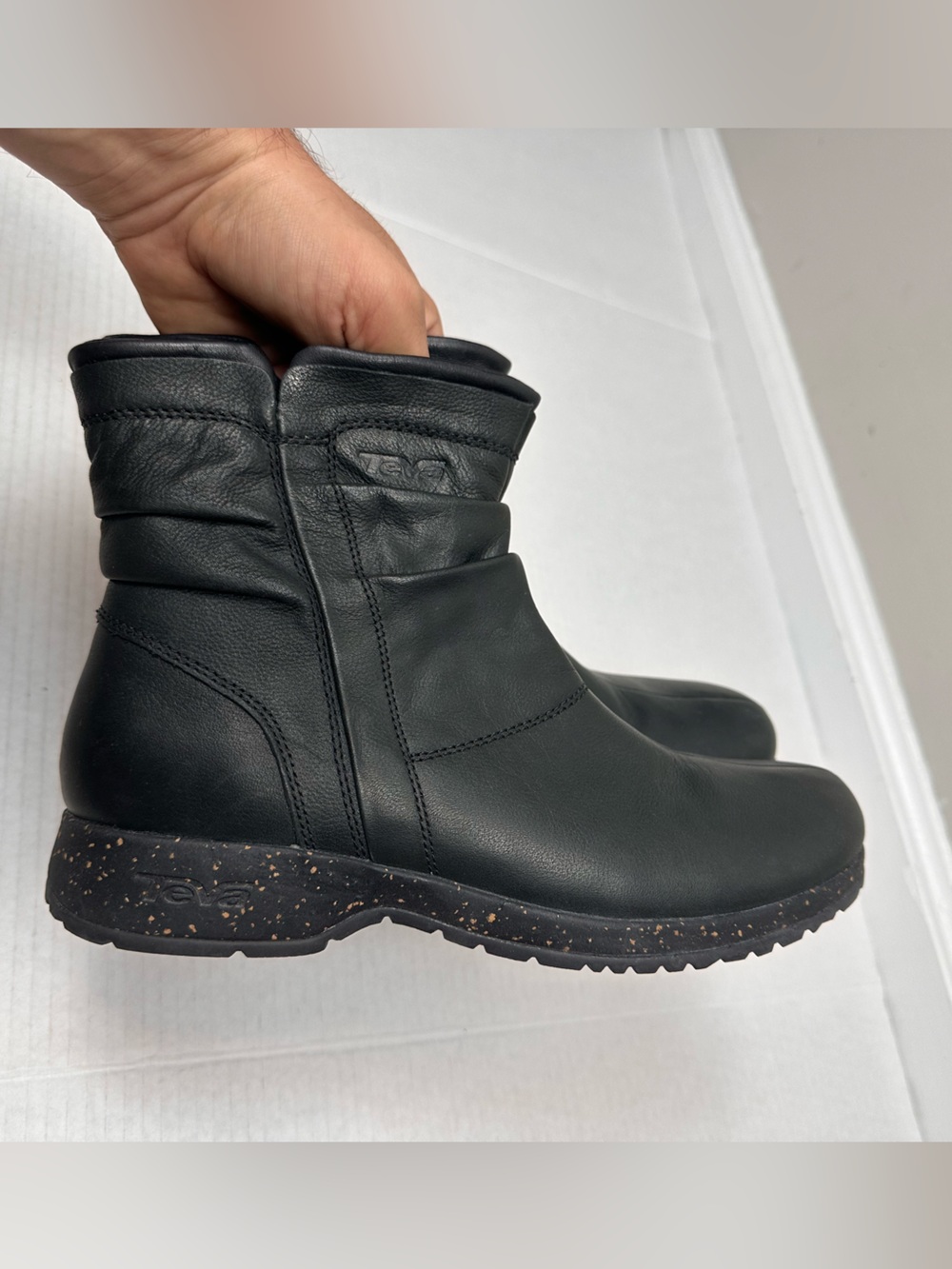 Teva Women's Capistrano Ankle Boot in Black Size US 8.5 - Picture 3 of 11